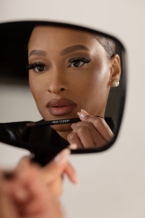 Modest Guru Lip Liners